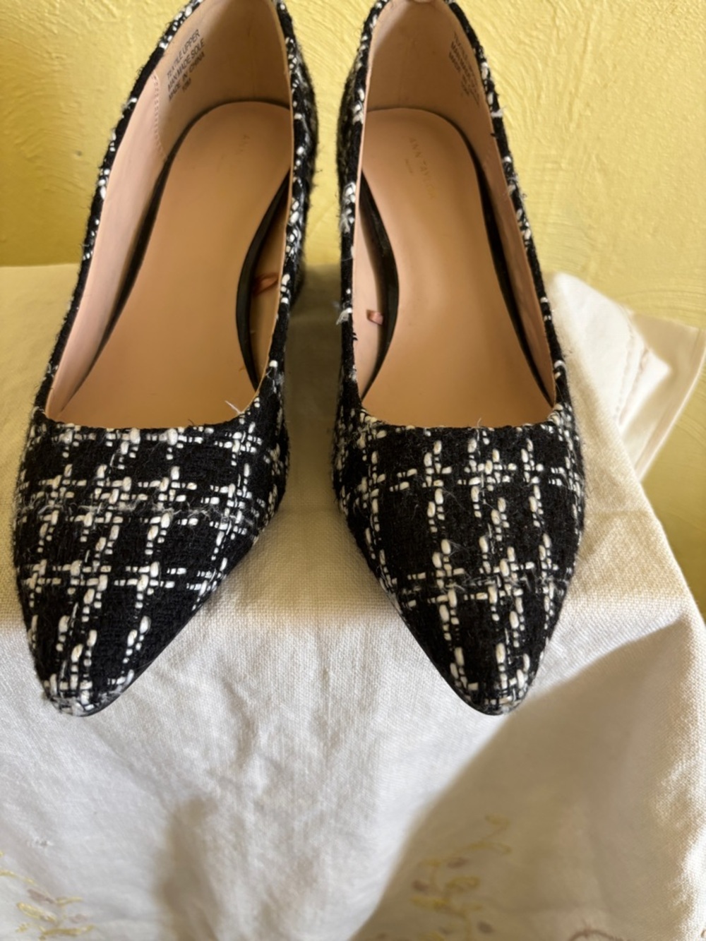 Ann Taylor Black and White Tweed Pointed-Toe Pumps
